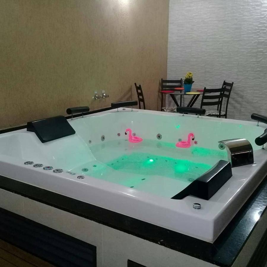 Casa com 2 quartos e banheira de Hidromassagem Trindade (Goias) Exterior foto